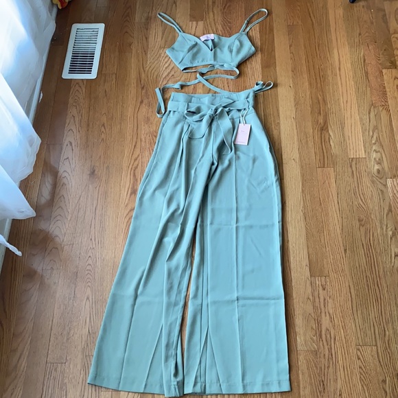 Beautiful Palazo set 😍 - Picture 1 of 5